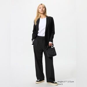 <NEW!> Uniqlo - Women’s Pleated Wide Straight Pants
